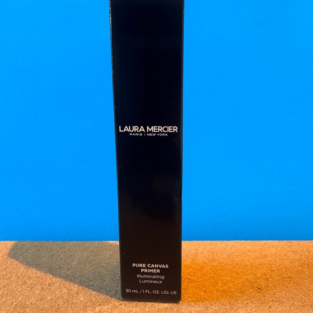 *Pure Canvas Primer - Illuminating

Laura Mercier